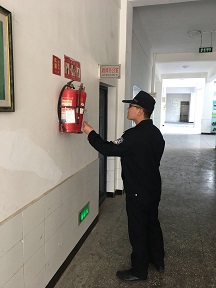 消除安全隐患 丹棱警方开展安全大检查
