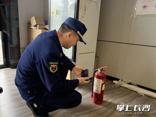 拧紧消防 安全阀