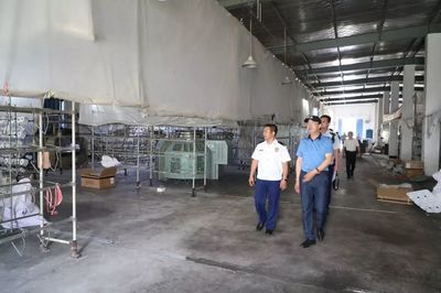 荆州支队陶其刚支队长检查乡镇消防工作