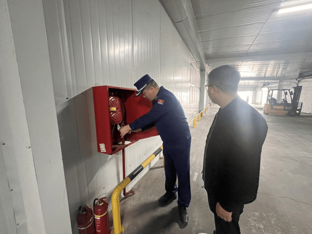 黄州深化“厂中厂”“园中园”消防安全检查，筑牢企业安全防线
