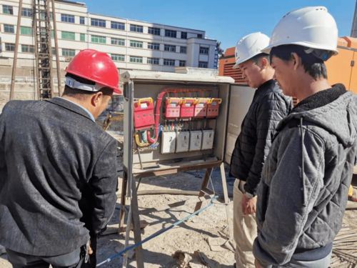 园洲镇开展节前大检查，筑牢安全生产与消防安全防线